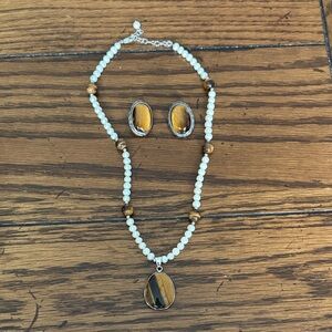 Pearl and Tiger Eye Necklace Set